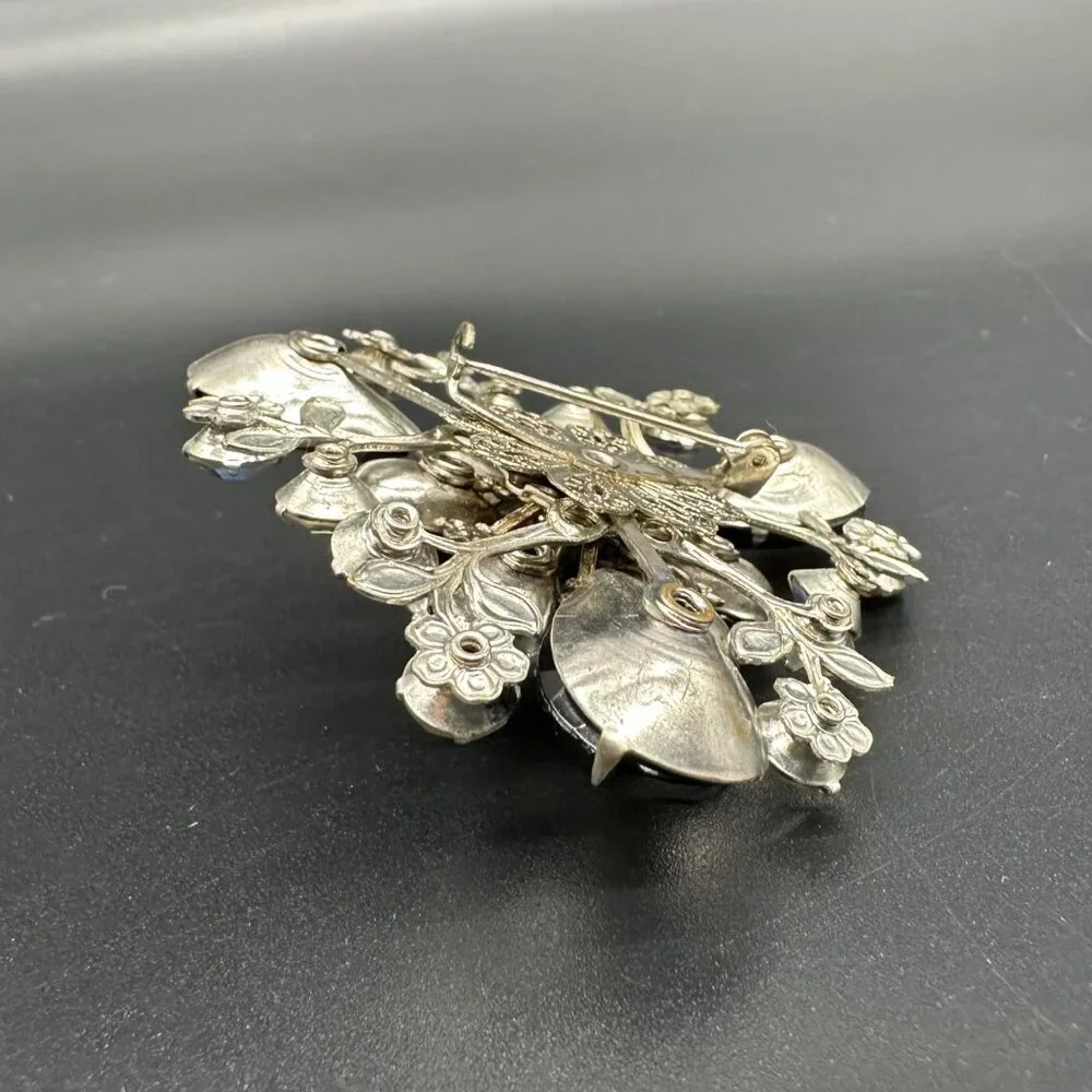 Vintage Brooch Pin Black Aurora Borealis Rhinestones Triangle Statement READ - Picture 5 of 12